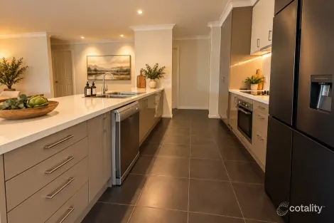 Property photo of 17 Sommerfeld Crescent Chinchilla QLD 4413