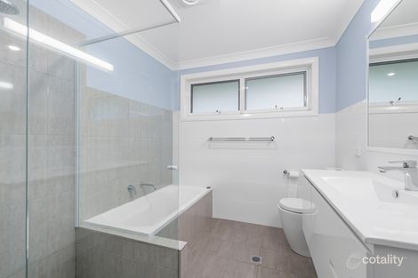 Property photo of 4/10 Fernhill Road Port Macquarie NSW 2444
