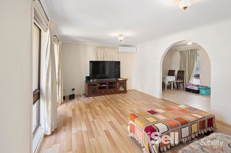 Property photo of 2/41 St James Avenue Springvale VIC 3171
