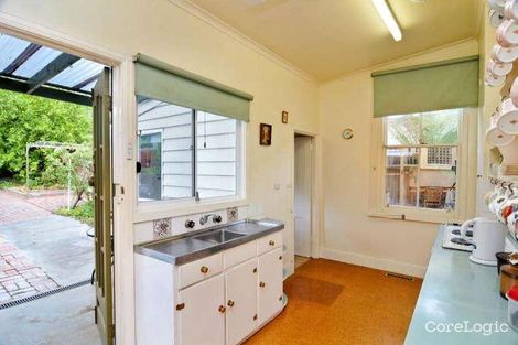 Property photo of 27 Avenue Road Camberwell VIC 3124