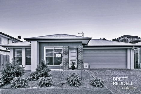 Property photo of 10 Meander Court Ormeau Hills QLD 4208