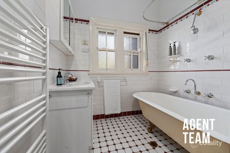 Property photo of 44 Euree Street Reid ACT 2612