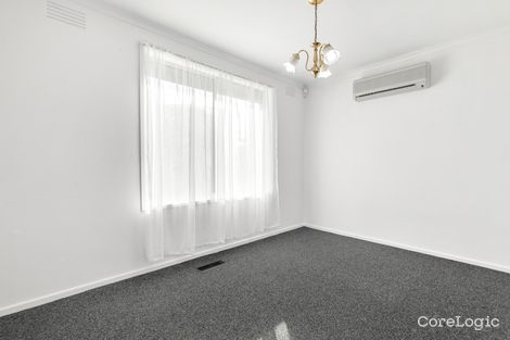 Property photo of 136 Warringa Crescent Hoppers Crossing VIC 3029