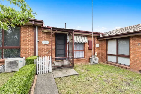 Property photo of 7/29-31 Strathcole Drive Traralgon VIC 3844