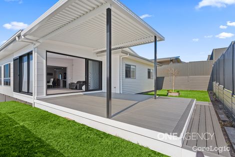 Property photo of 15 Sylvia Drive Calderwood NSW 2527
