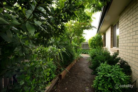 Property photo of 9 Grimstone Place Franklin ACT 2913