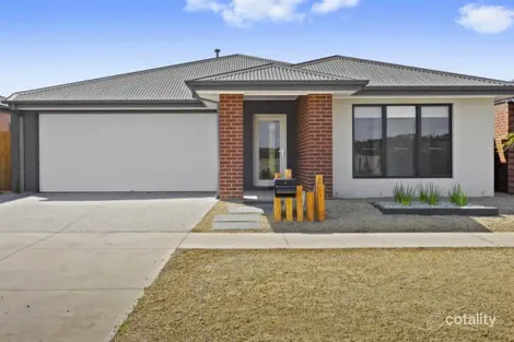 17 Madeira St, Armstrong Creek, VIC 3217