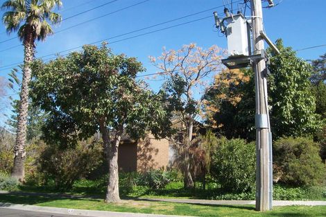 28 DUNKINSON ST, NARRE WARREN, VIC 3805