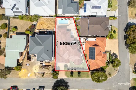 Property photo of 21 Murray Way Karrinyup WA 6018