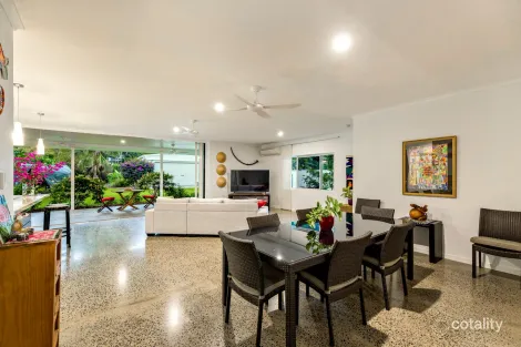 Property photo of 13 Lomond Close Edge Hill QLD 4870