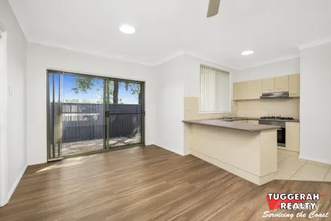 Property photo of 1/98 Woodbury Park Drive Mardi NSW 2259
