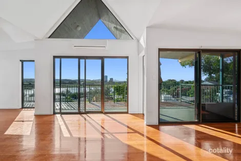Property photo of 39 Thrower Drive Currumbin QLD 4223