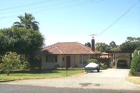 3 Mclarty St, Cloverdale, WA 6105