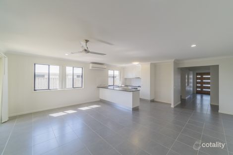 Property photo of 124 Whitehaven Drive Blacks Beach QLD 4740
