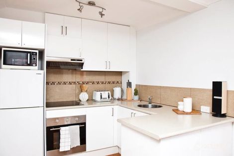 Property photo of 19/5 Campbell Parade Bondi Beach NSW 2026