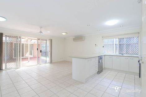 Property photo of 4 Chatfield Close Oxley QLD 4075