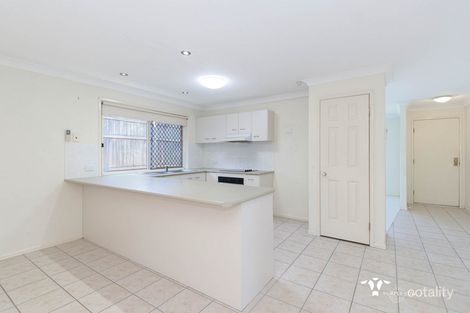 Property photo of 4 Chatfield Close Oxley QLD 4075