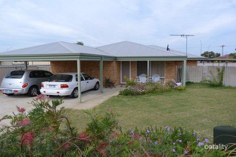 Property photo of 21 Staunton Rise Halls Head WA 6210