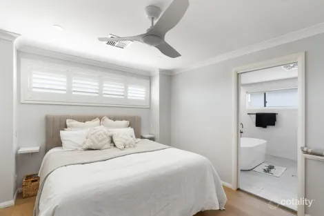 Property photo of 14 Caballo Street Gledswood Hills NSW 2557