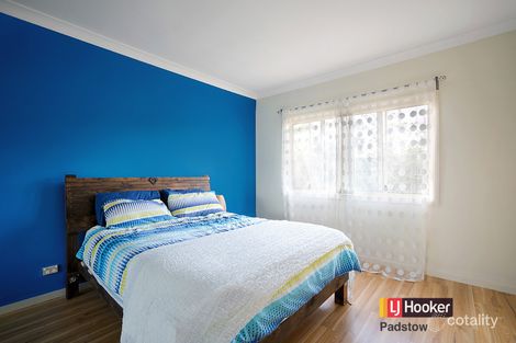 Property photo of 1/5 Needlewood Grove Padstow Heights NSW 2211