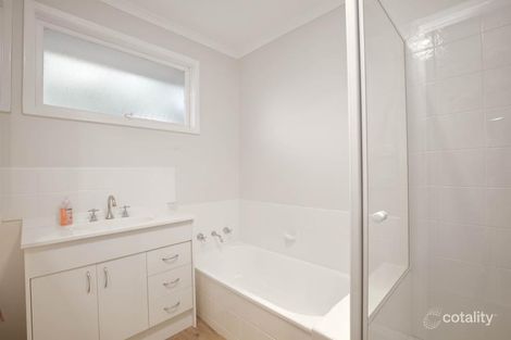 Property photo of 7/74 Barrabool Road Highton VIC 3216