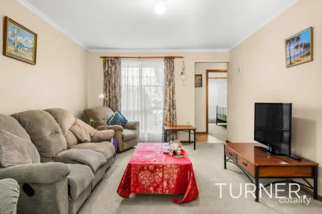 Property photo of 2/11 Buttercup Grove Morphett Vale SA 5162