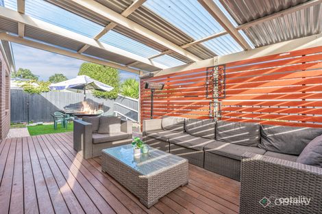 Property photo of 5 Foxtail Place Cranbourne West VIC 3977