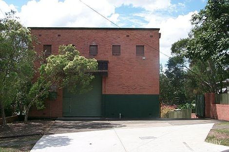 884 Logan Rd, Holland Park West, QLD 4121