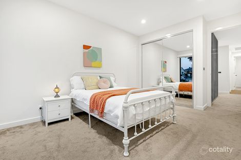 Property photo of 66 Clopton Rise Craigieburn VIC 3064