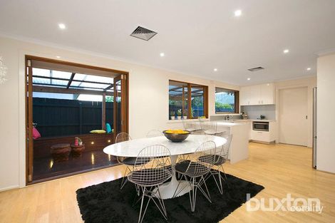 2/11 Gilmour Rd, Bentleigh, VIC 3204