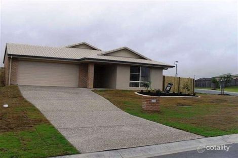 19 Lacebark St, Morayfield, QLD 4506