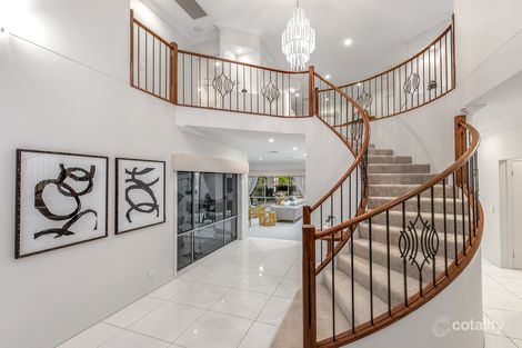 Property photo of 11 Bowles Street Mount Ommaney QLD 4074