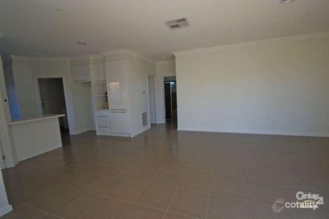 2/1 George St, Bentleigh East, VIC 3165