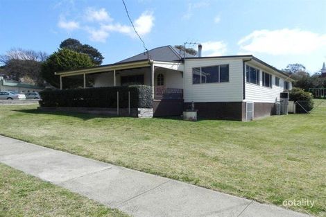 Property photo of 58W Fitzroy Street Walcha NSW 2354