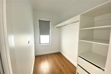 2/177 Melrose Dr, Tullamarine, VIC 3043