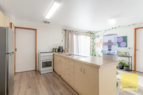 Property photo of 1/19 Dalyston Street Grovedale VIC 3216