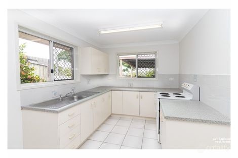 2/391 Feez St, Norman Gardens, QLD 4701