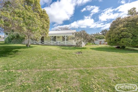Property photo of 30 Mercedes Avenue Falcon WA 6210