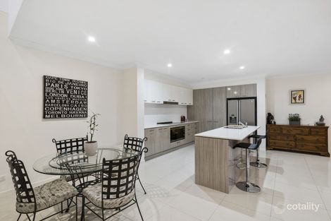 Property photo of 1/7 Sapphire Place Elanora QLD 4221