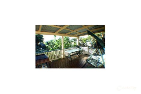 Property photo of 28 Ninth Avenue Sandgate QLD 4017