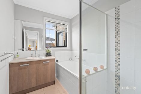 Property photo of 16 Lawn Avenue Traralgon VIC 3844