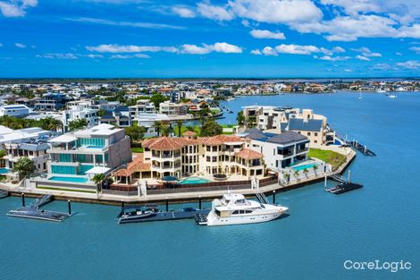 Property photo of 47-49 Knightsbridge Parade West Paradise Point QLD 4216