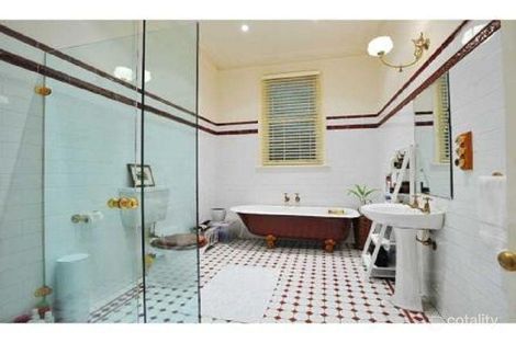 Property photo of 42 Robe Street St Kilda VIC 3182