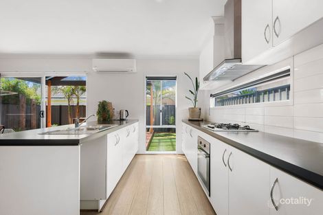 Property photo of 11 Tawleed Grove Clyde North VIC 3978