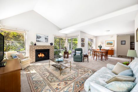 Property photo of 32 Leura Crescent North Turramurra NSW 2074