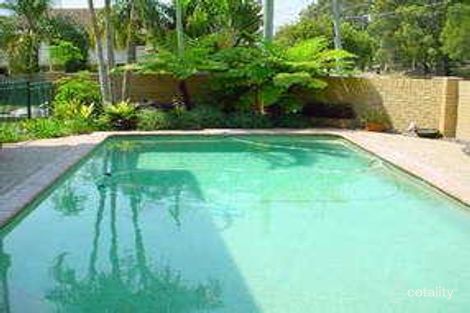 Property photo of 2 Pomona Terrace Labrador QLD 4215