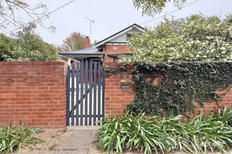100 Docker St, Wagga Wagga, NSW 2650