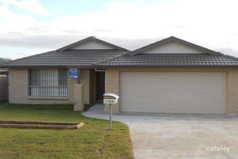 Property photo of 19A Laurie Drive Raworth NSW 2321