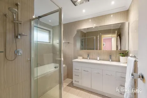 Property photo of 4 Michelle Court Rosanna VIC 3084