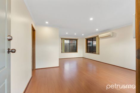 Property photo of 2/17 Kallora Street Mornington TAS 7018